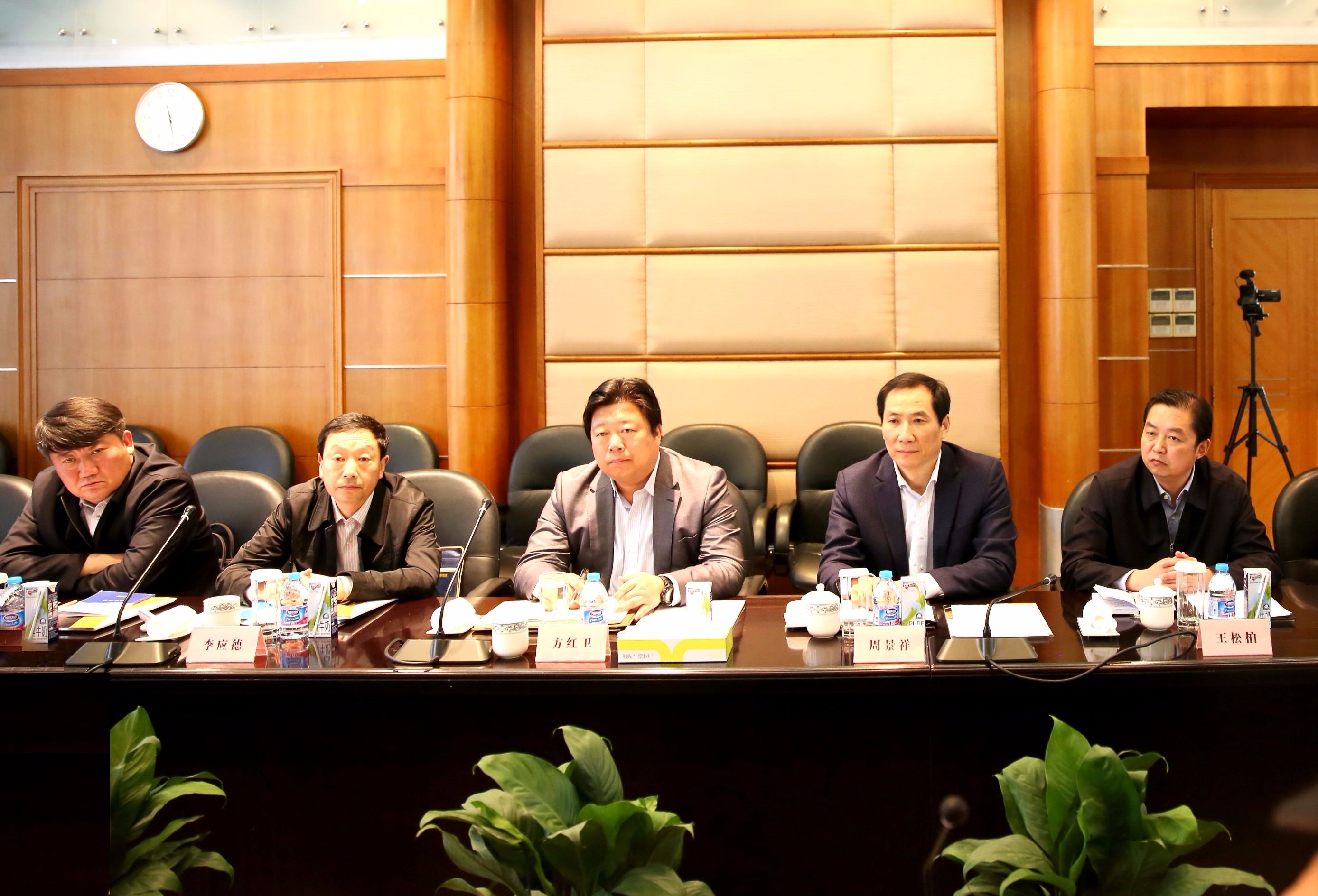 1493368712100440.jpg C52A3325_副本.jpg